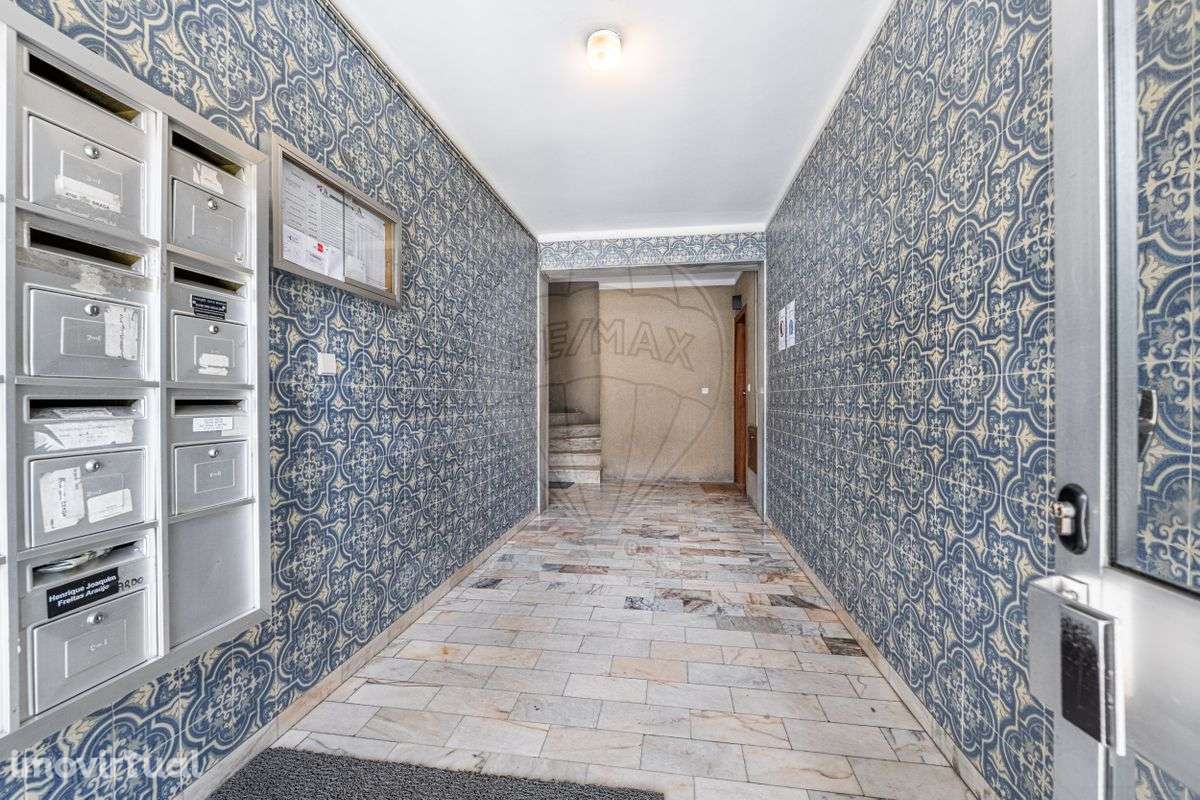 Apartamento T1 para venda - Grande imagem: 2/19