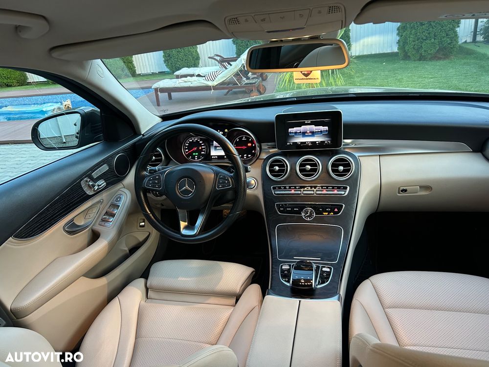 Mercedes-Benz C - 15