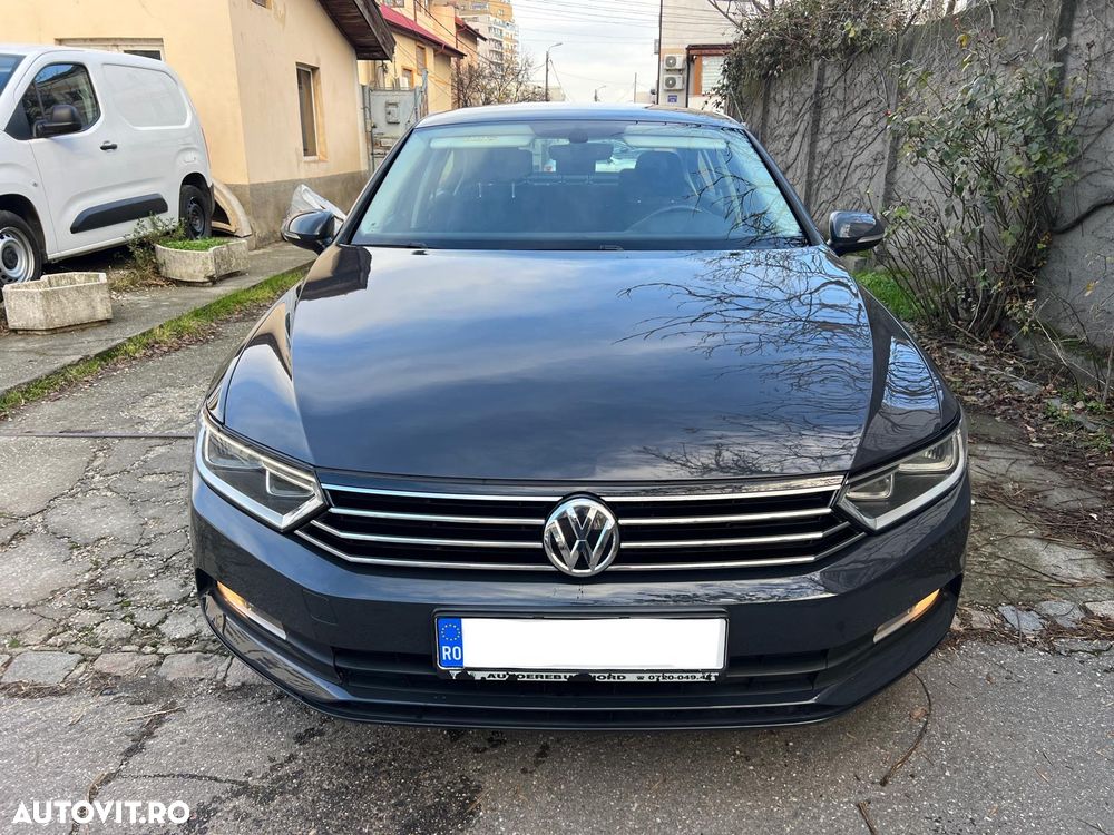 Volkswagen Passat 1.6 TDI Comfortline - 22