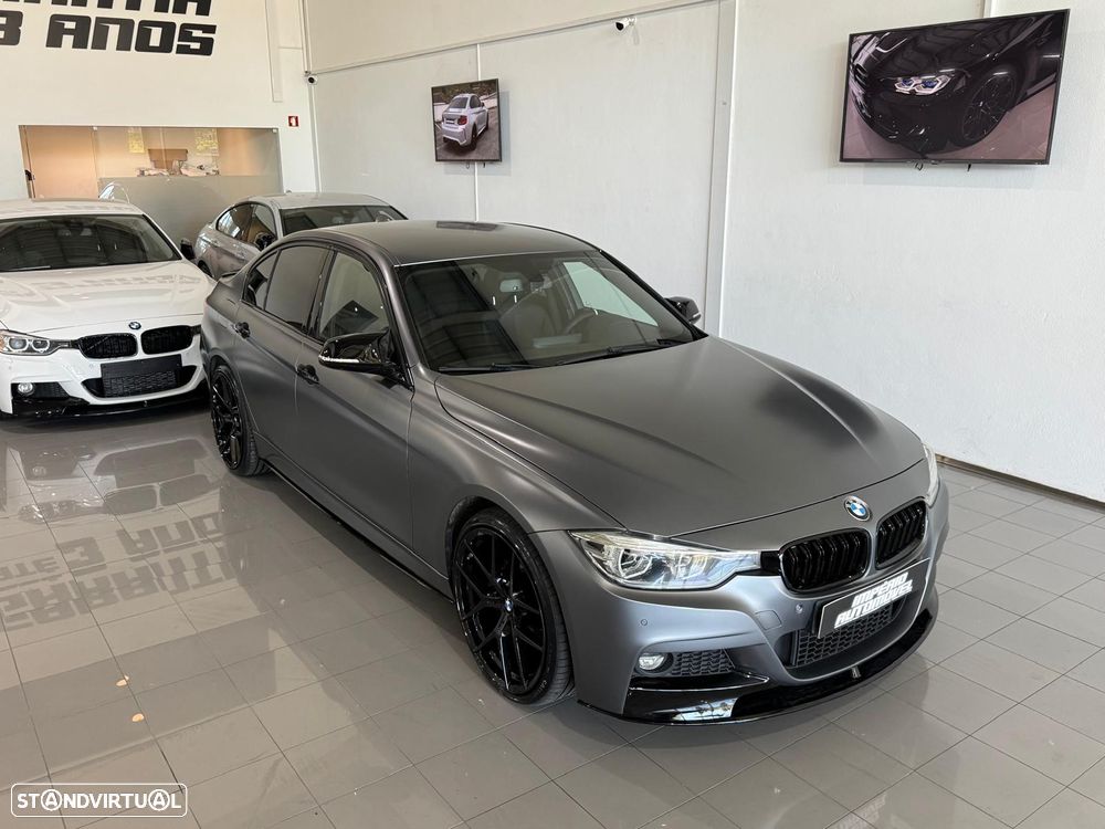 BMW 330 e iPerformance Pack M - 2
