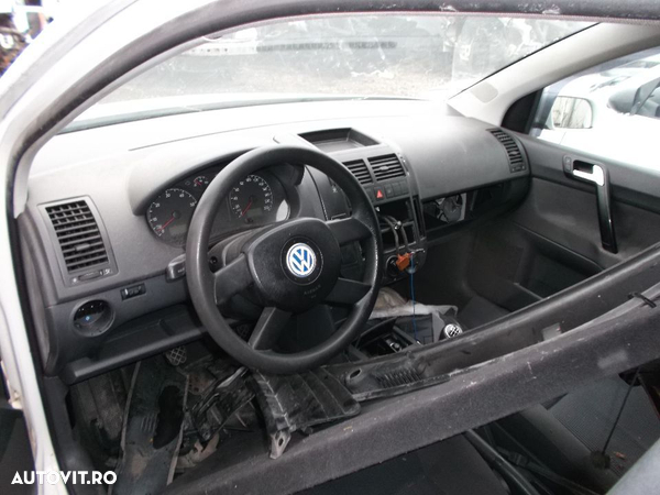VW POLO CLASIC 2001