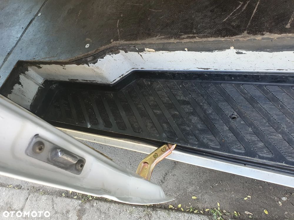 Mercedes-Benz Sprinter - 11