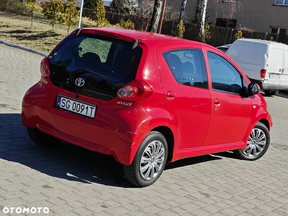 Toyota Aygo 1.0 VVT-i Sol - 5