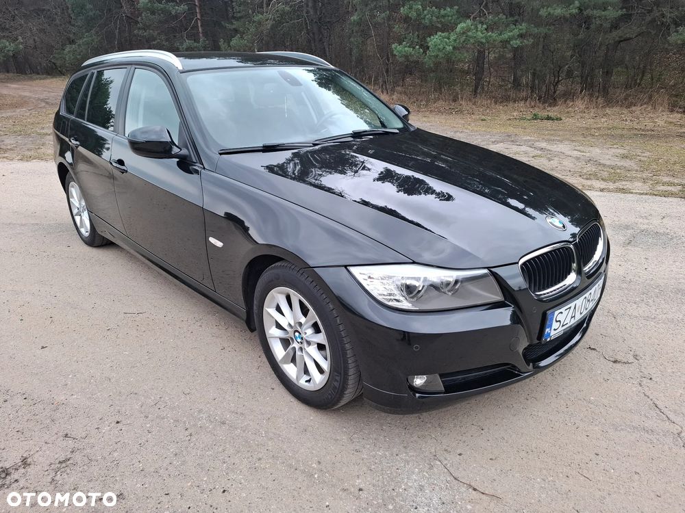 BMW Seria 3 318i - 3