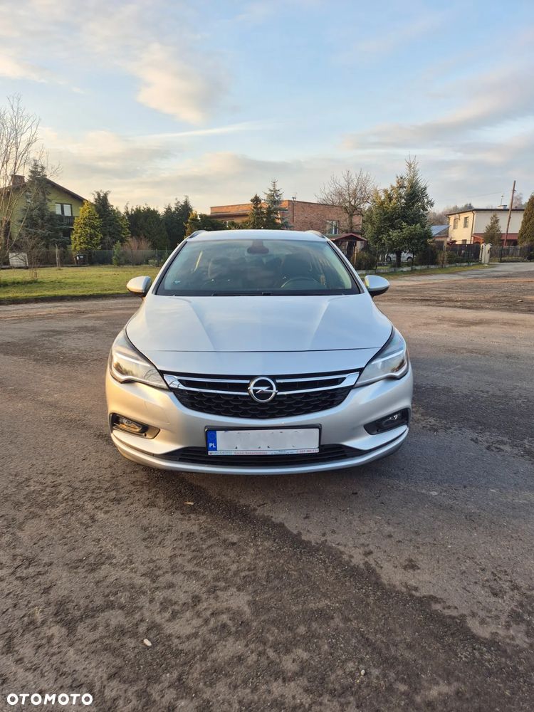 Opel Astra 1.6 CDTI Sport - 4