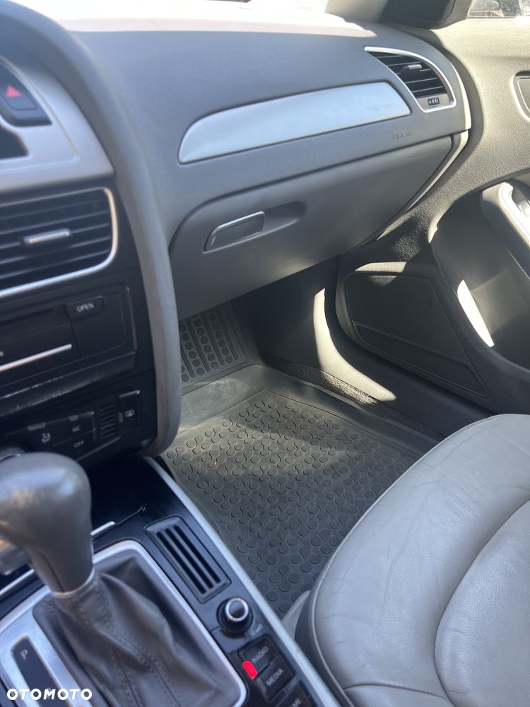 Audi A4 Avant 2.0 TDI Limited Edition Multitr - 7