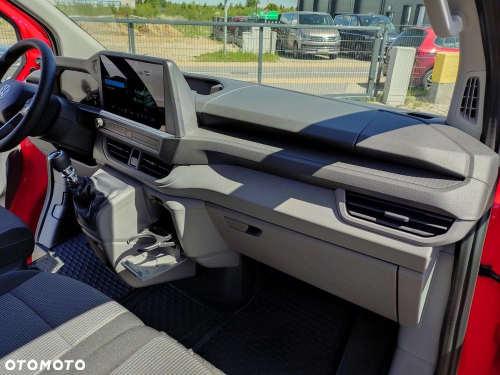 Volkswagen Caravelle 2,0 l TDI 150 KM / skrzynia biegów: 6-biegowa manualna rozstaw osi: 3500 mm - 29