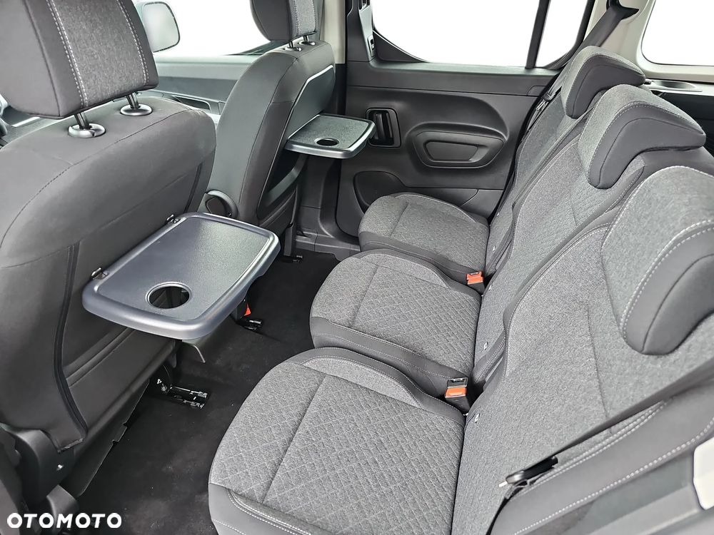 Opel Combo XL 1.5 BlueHDi S&S GS EAT8 - 17