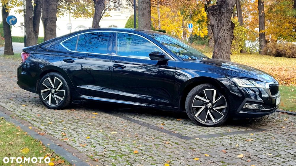 Skoda Octavia 2.0 TDI DSG Ambition - 19