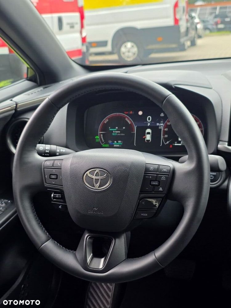 Toyota C-HR 2.0 PHEV Dynamic Force Executive - 23