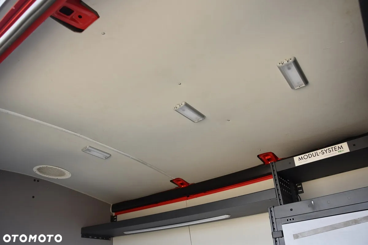 Ford TRANSIT 350 L3H2 LIFT PO DUŻYM SERWISIE W ASO - 15