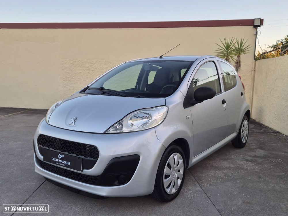 Peugeot 107 1.0 Trendy - 12