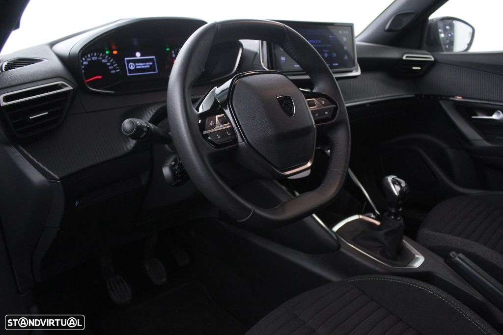 Peugeot 2008 1.2 PureTech Active - 21