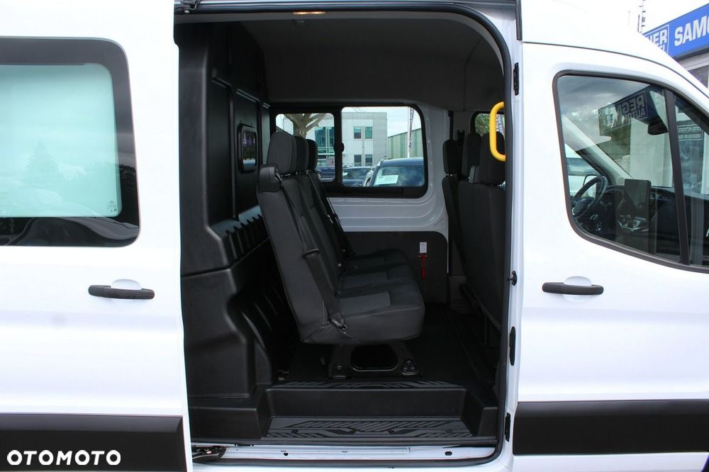 Ford Transit - 13