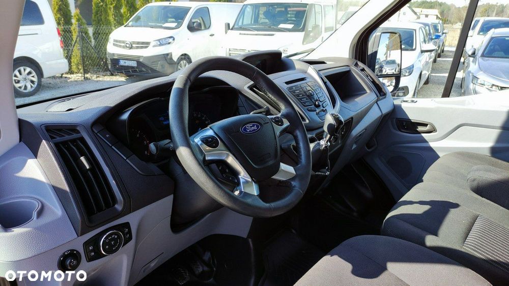 Ford Transit - 22