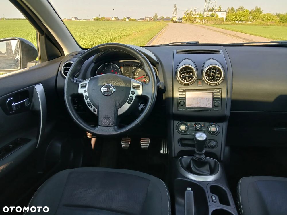 Nissan Qashqai 1.6 dCi N-Connecta - 18