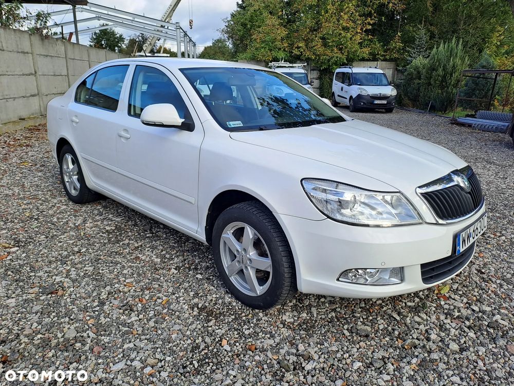 Skoda Octavia 1.6 Elegance - 3