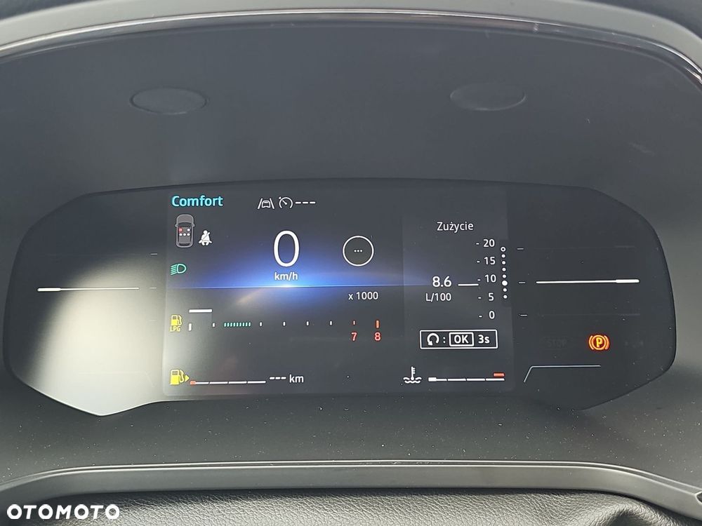 Renault Captur - 14