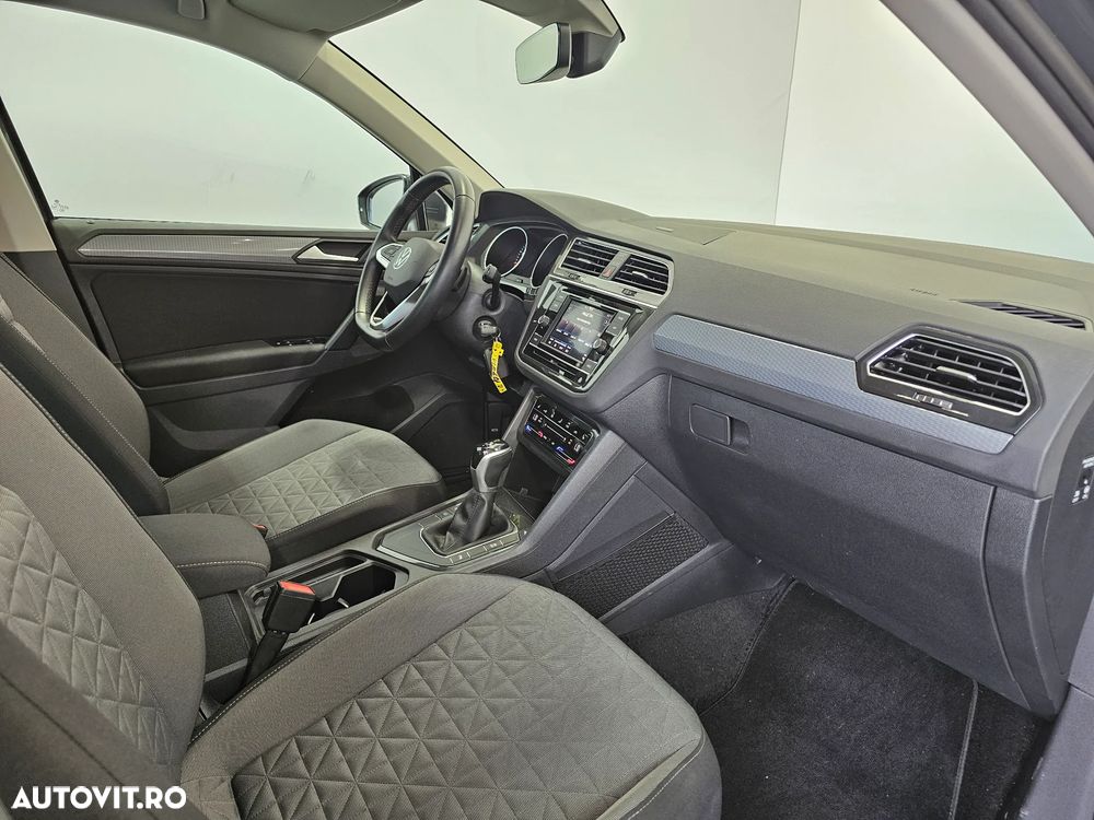 Volkswagen Tiguan 1.5 TSI ACT DSG Life - 28