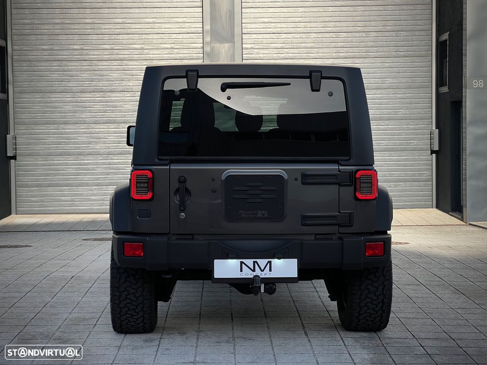 Jeep Wrangler Unlimited 2.8 CRD Sahara AT - 8