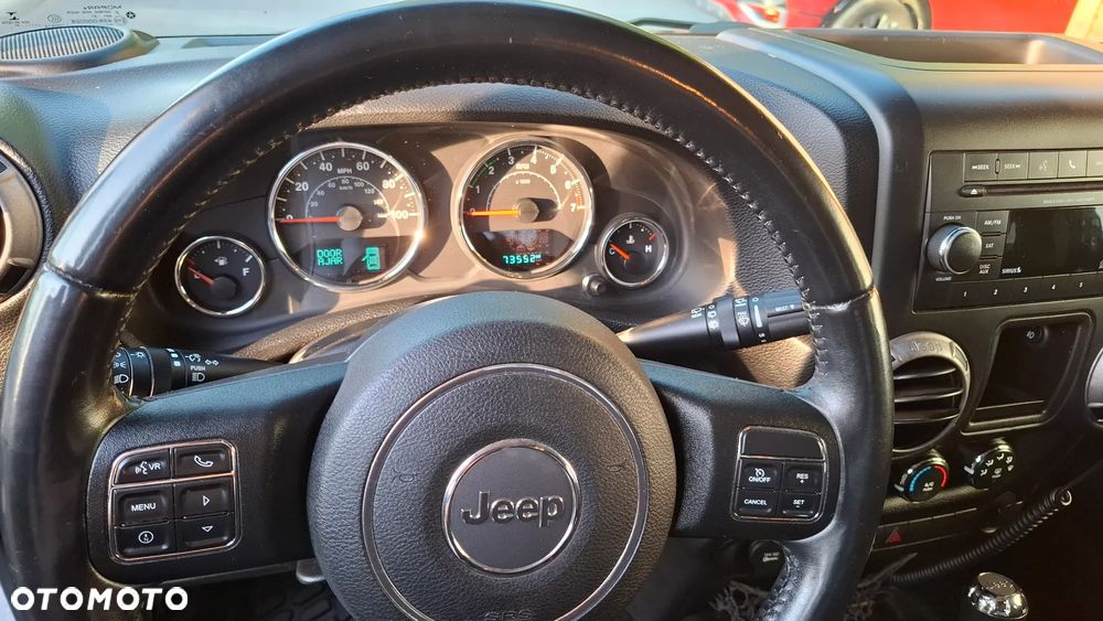 Jeep Wrangler - 19