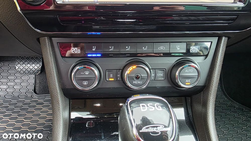 Skoda Superb 2.0 TDI L&K DSG - 24