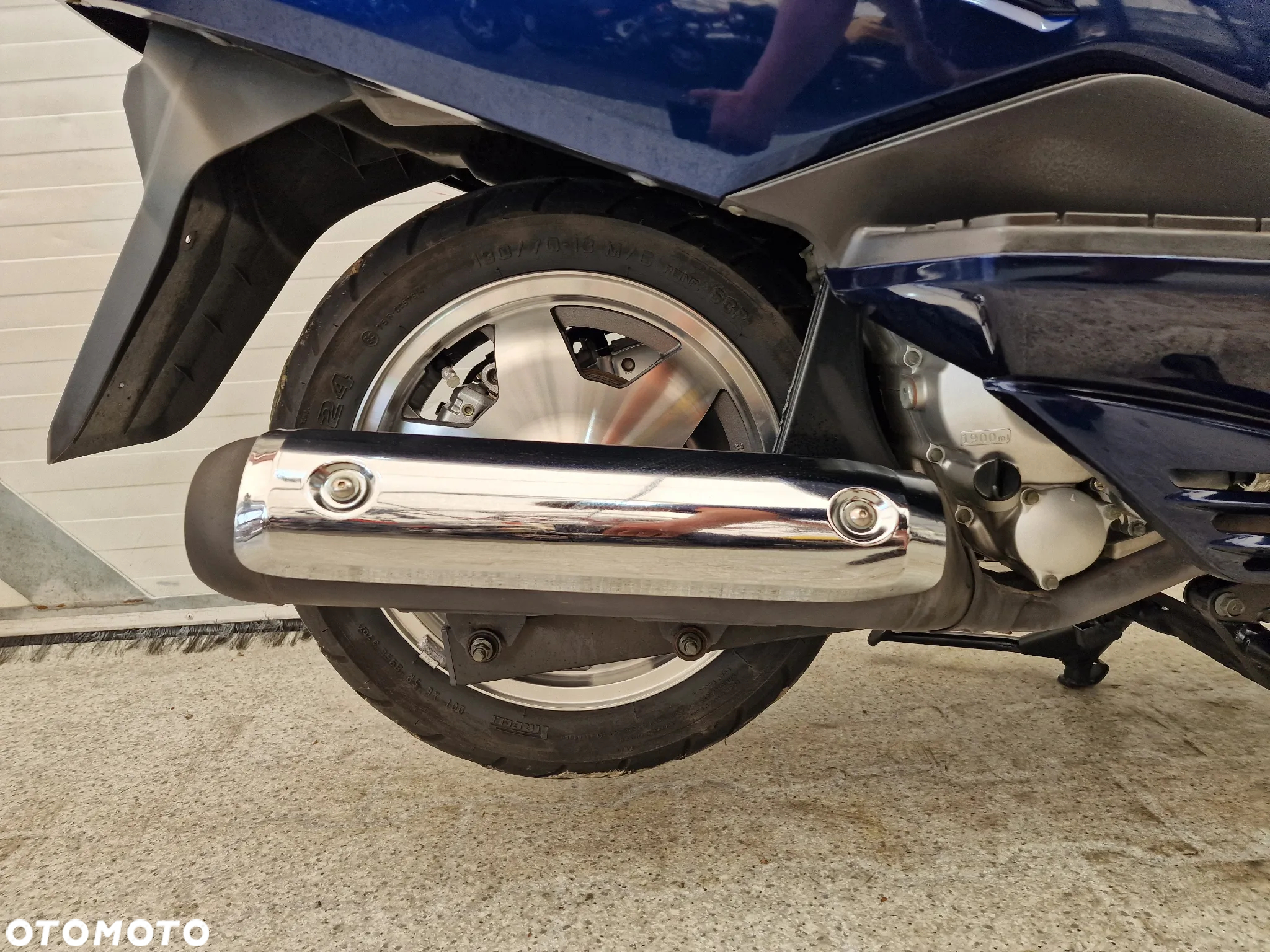 Suzuki Burgman - 23