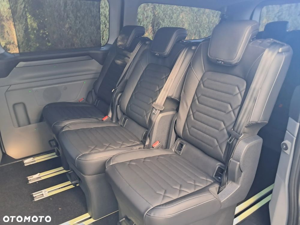 Ford Tourneo Custom 2.5 PHEV CVT 340 L2 Titanium - 12