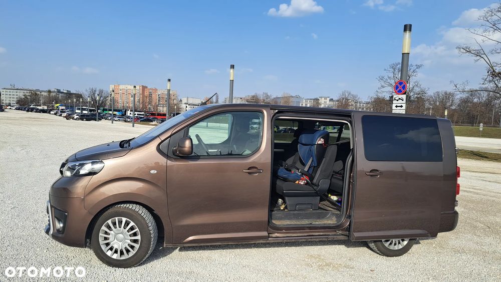 Toyota ProAce 2,0-l-D-4D L1 (8-Si.) Verso Family Comfort - 11