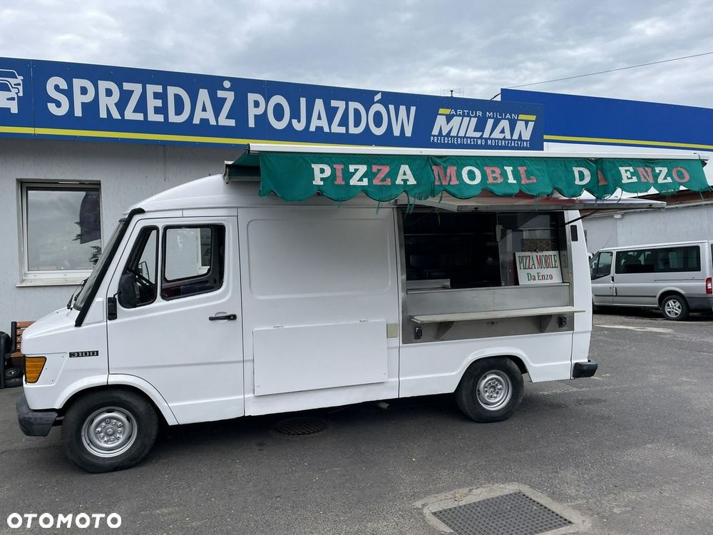 Mercedes-Benz Autosklep Sklep Gastronomiczny Food Truck Foodtruck pizza wyposażona - 6