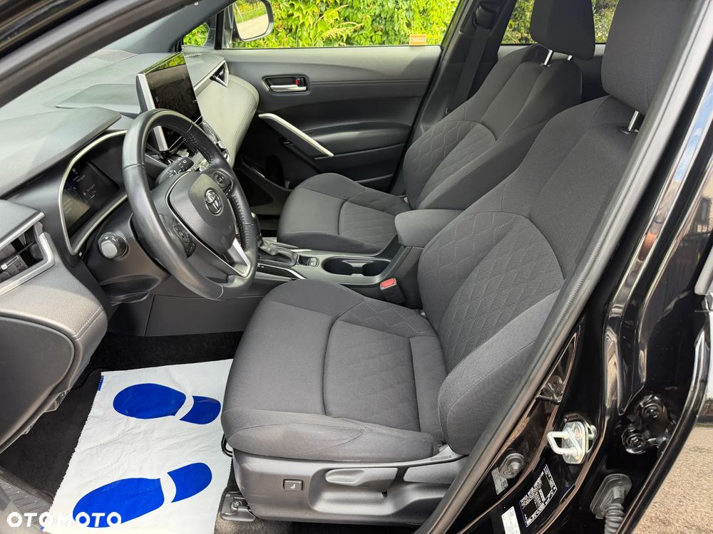 Toyota Corolla Cross 2.0 Hybrid Comfort - 11