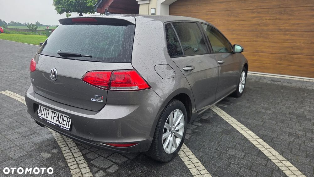 Volkswagen Golf 1.4 TSI BlueMotion Technology DSG Lounge - 4