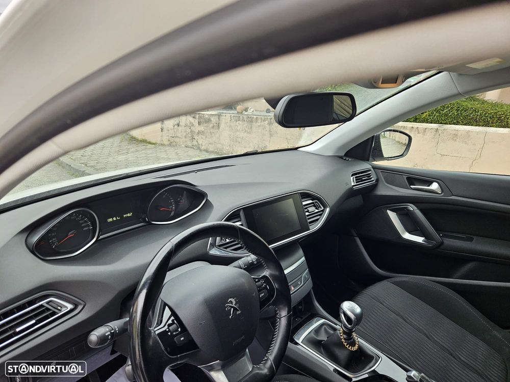 Peugeot 308 1.6 BlueHDi Allure - 14
