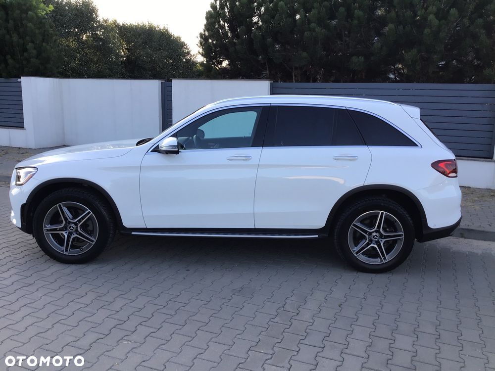 Mercedes-Benz GLC 300 4Matic 9G-TRONIC AMG Line Plus - 8