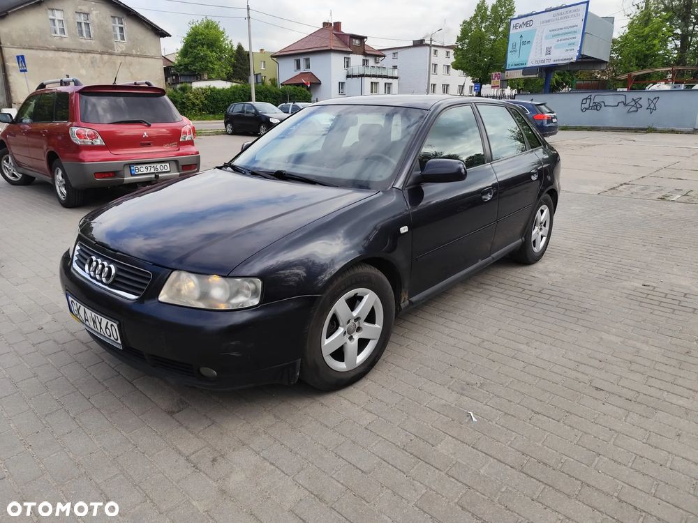 Audi A3 Sportback 1.9 TDI Ambiente - 3