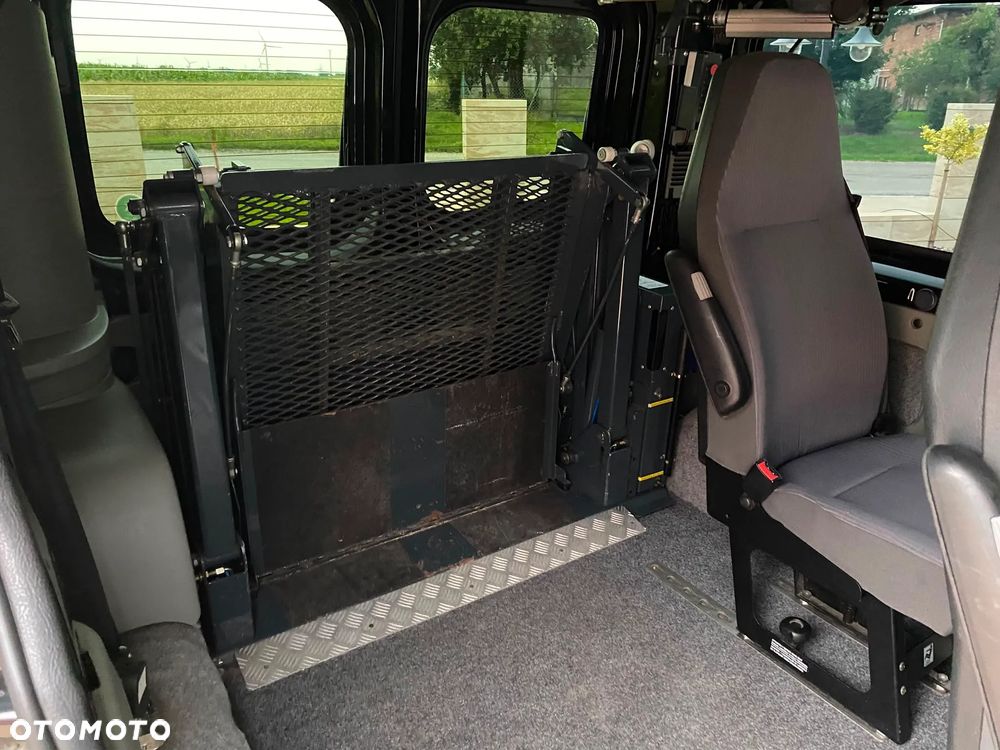 Opel Vivaro - 22