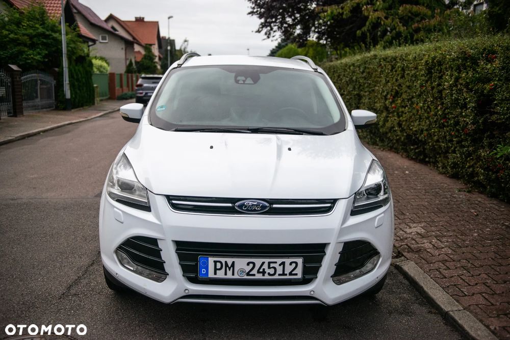 Ford Kuga 2.0 TDCi 4x4 Titanium - 2