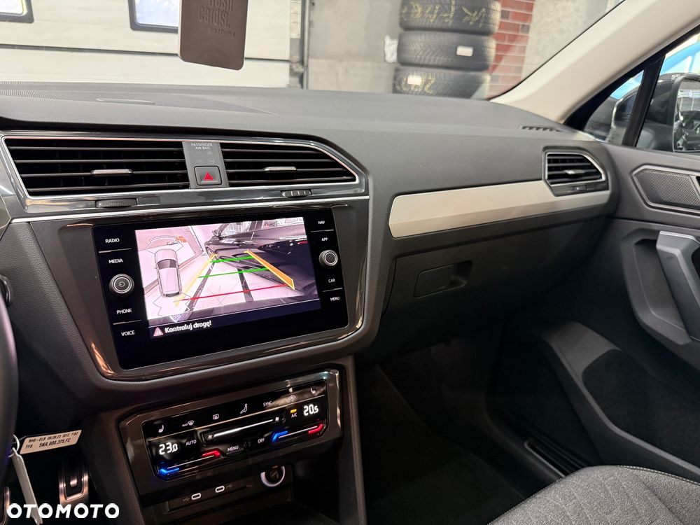 Volkswagen Tiguan 2.0 TDI SCR Move - 22