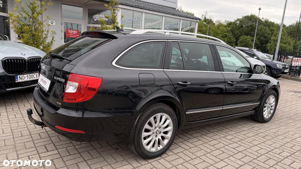 Skoda Superb 2.0 TDI 4x4 Elegance DSG - 14