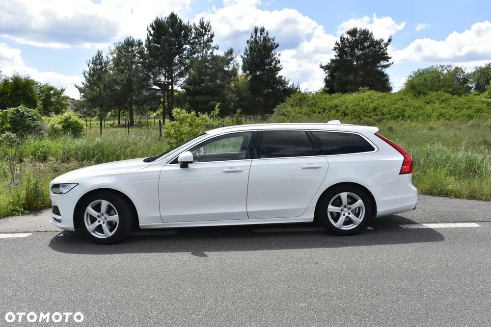 Volvo V90 D4 Momentum Pro - 13