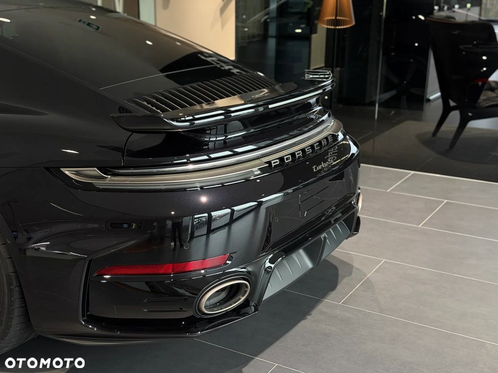 Porsche 911 Turbo S - 14