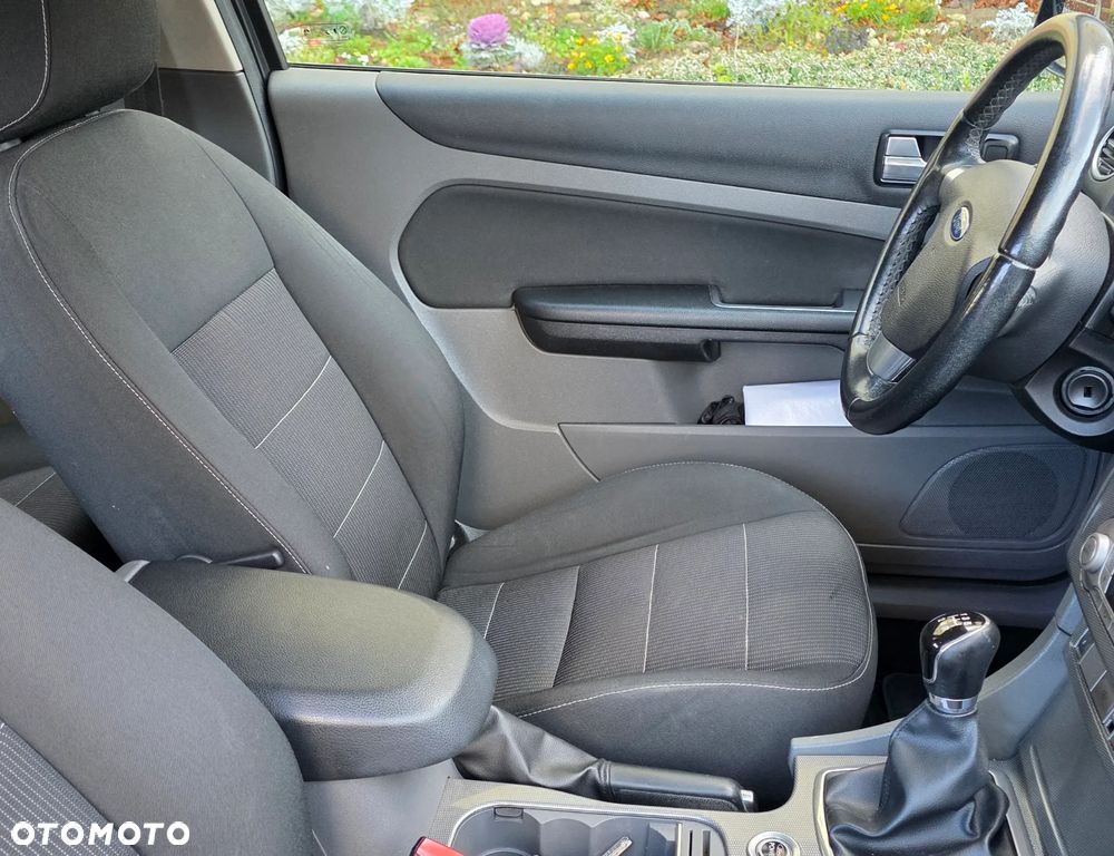 Ford Focus 1.6 Gold X - 14