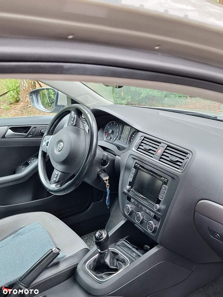 Volkswagen Jetta 1.4 TSI Comfortline - 6