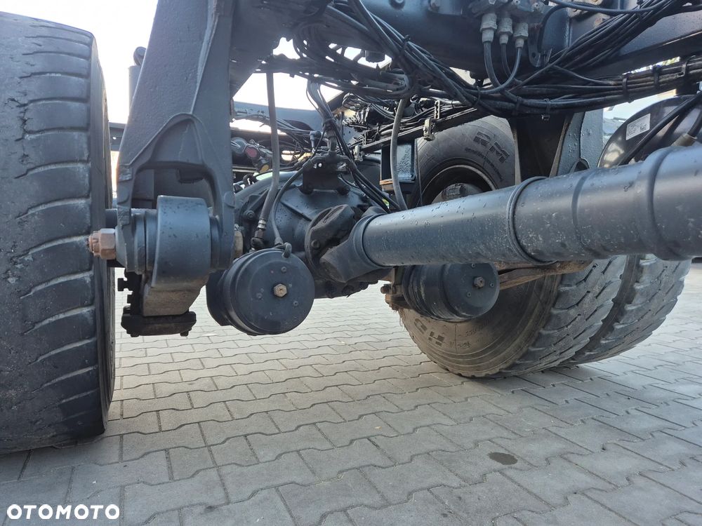 Scania SCANIA G440 4X4 na mostach - 17