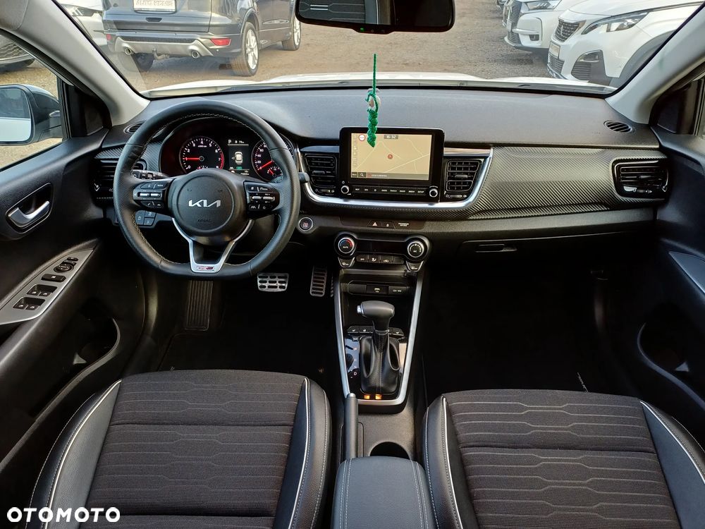 Kia Stonic - 25