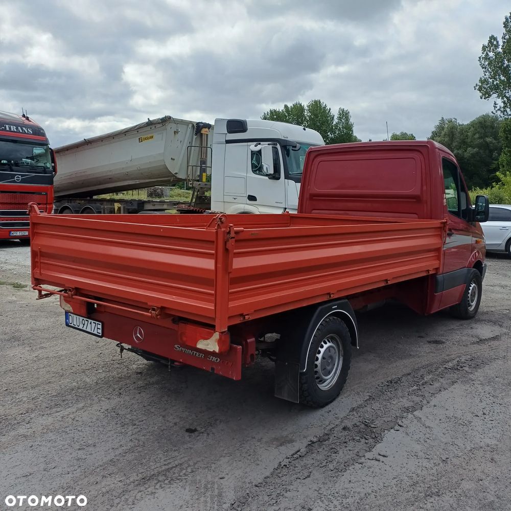 Mercedes-Benz Sprinter - 7