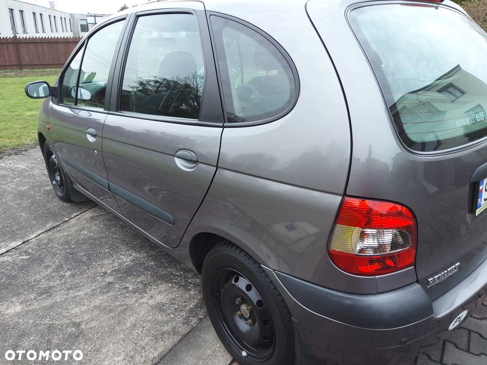 Renault Scenic Megane 1.6 RT 16V - 5