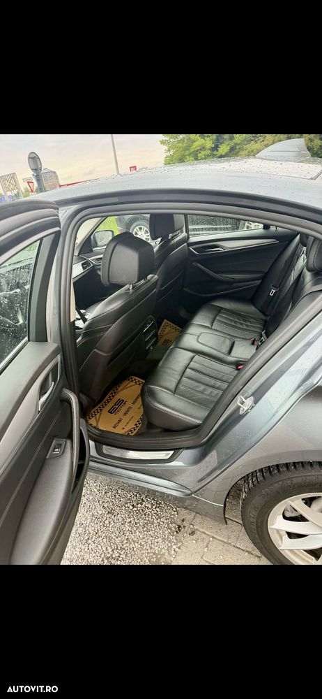 BMW Seria 5 520d AT - 22
