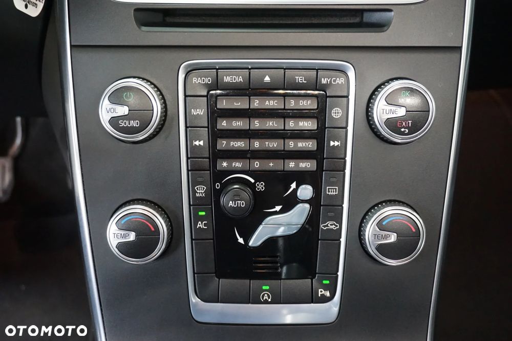 Volvo V60 DRIVe Kinetic - 31