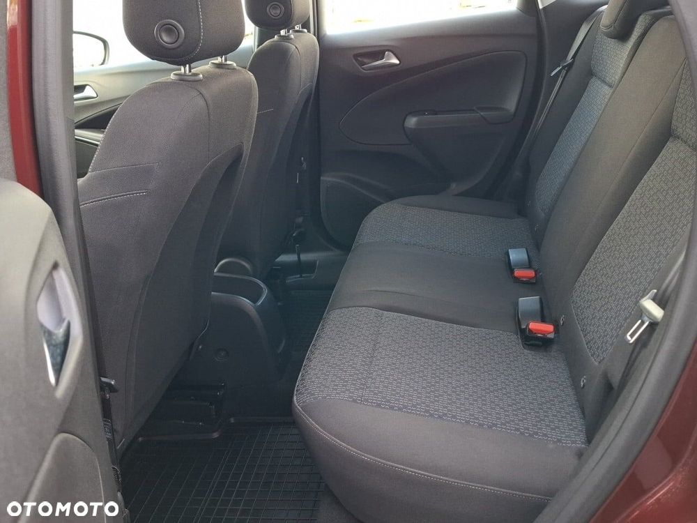 Opel Crossland X - 13
